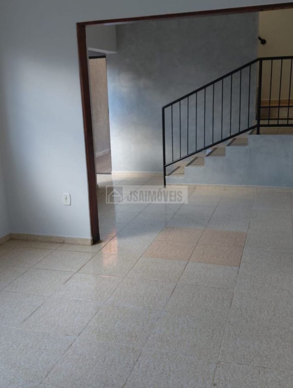 Ambiente interno do sobrado