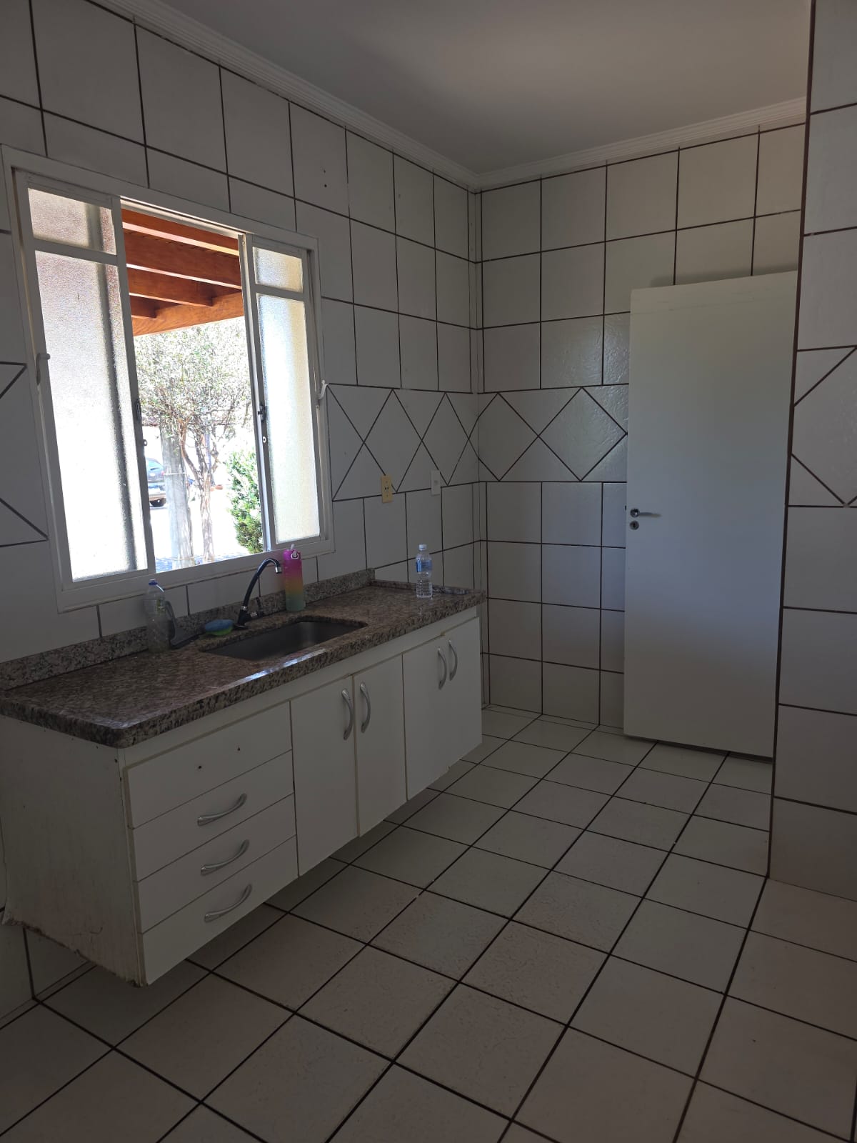 Dormitorio com armario